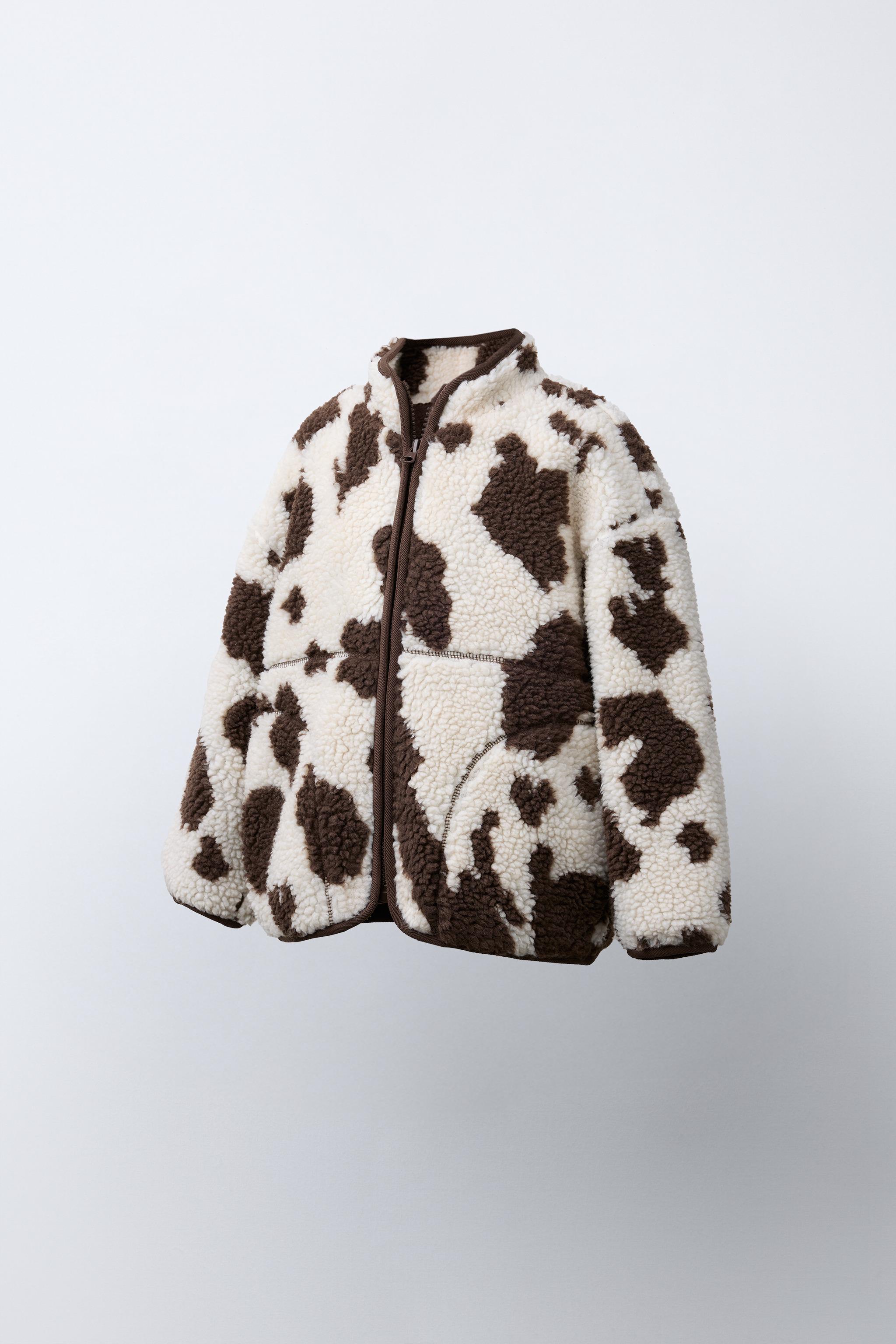 VESTE EFFET MOUTON IMPRIMÉ VACHE